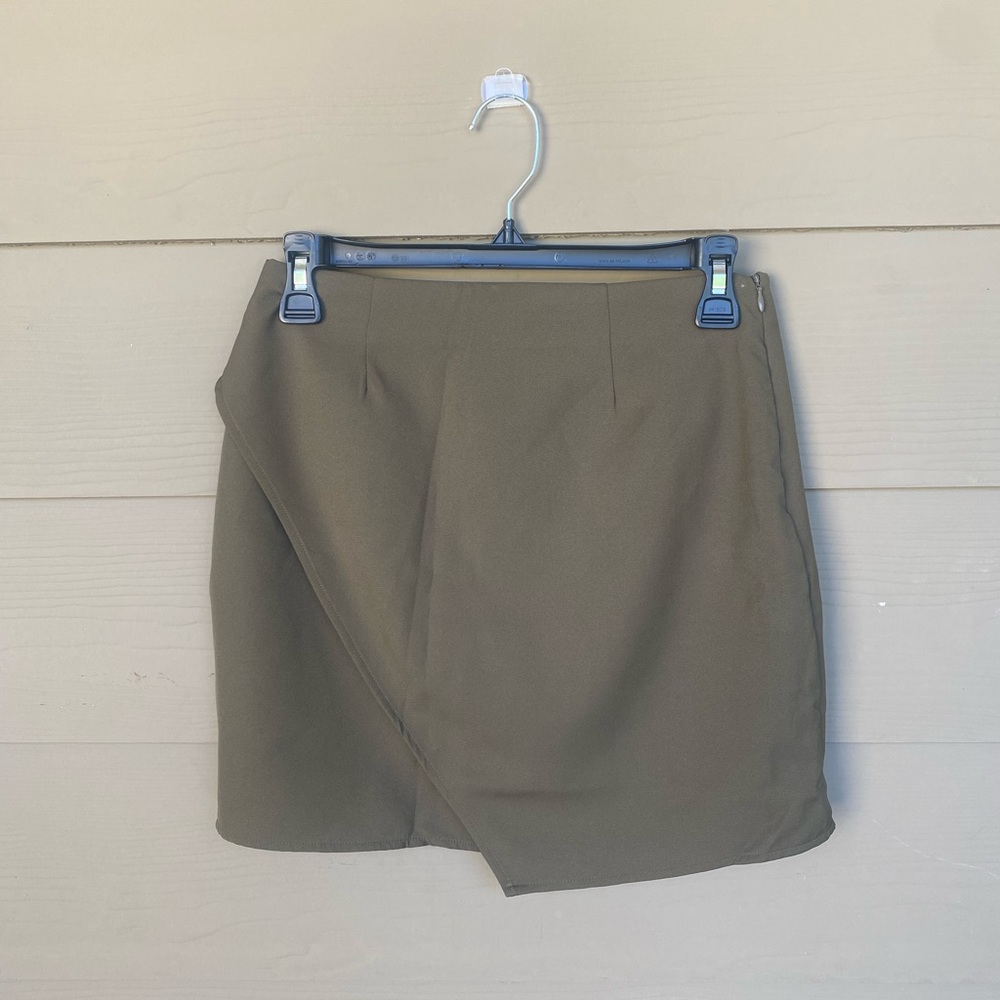 Tobi Khaki-Green Mini Skirt